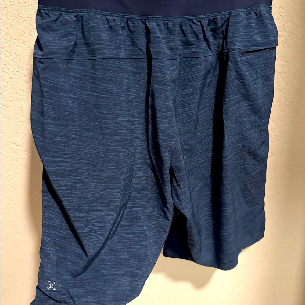 Men’s Lulu shorts